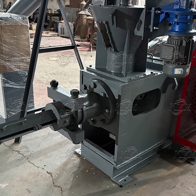 Biomass Waste Sawdust Charcoal Briquette Making Machine factory